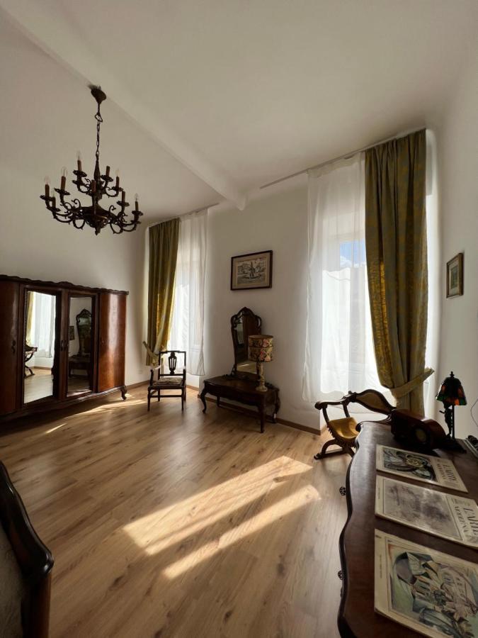 Suite Panisperna Roma Luaran gambar